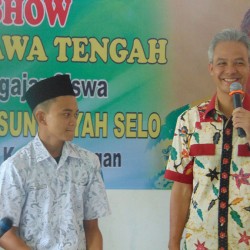 Gubernur Jateng Mengajar Di MA Sunniyyah Selo (13)