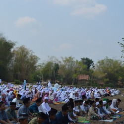 Yayasan Sunniyyah mengadakan Sholat Istisqo bersama (3)