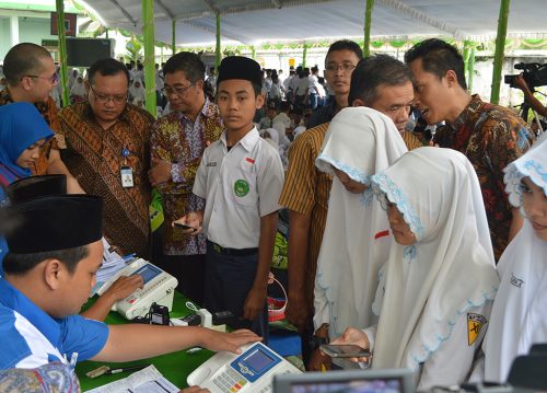 lounching-pelajar-gemar-menabung-sunniyyah-selo-tahun-2016-11