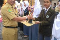 Penyerahan Piala KSM MA Sunniyyah Selo Tahun 2018 (3)