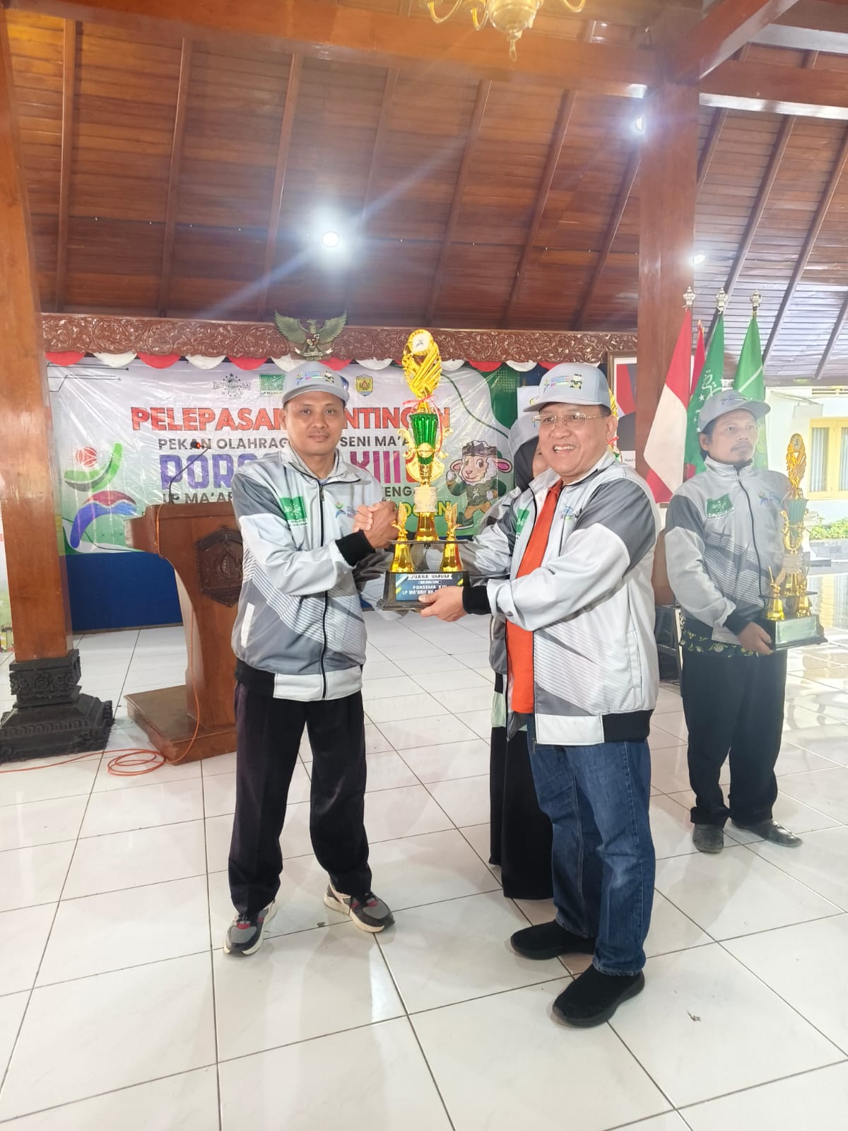 MA Sunniyyah Raih Juara Umum dan Resmi Dilepas ke PORSEMA XIII Jateng