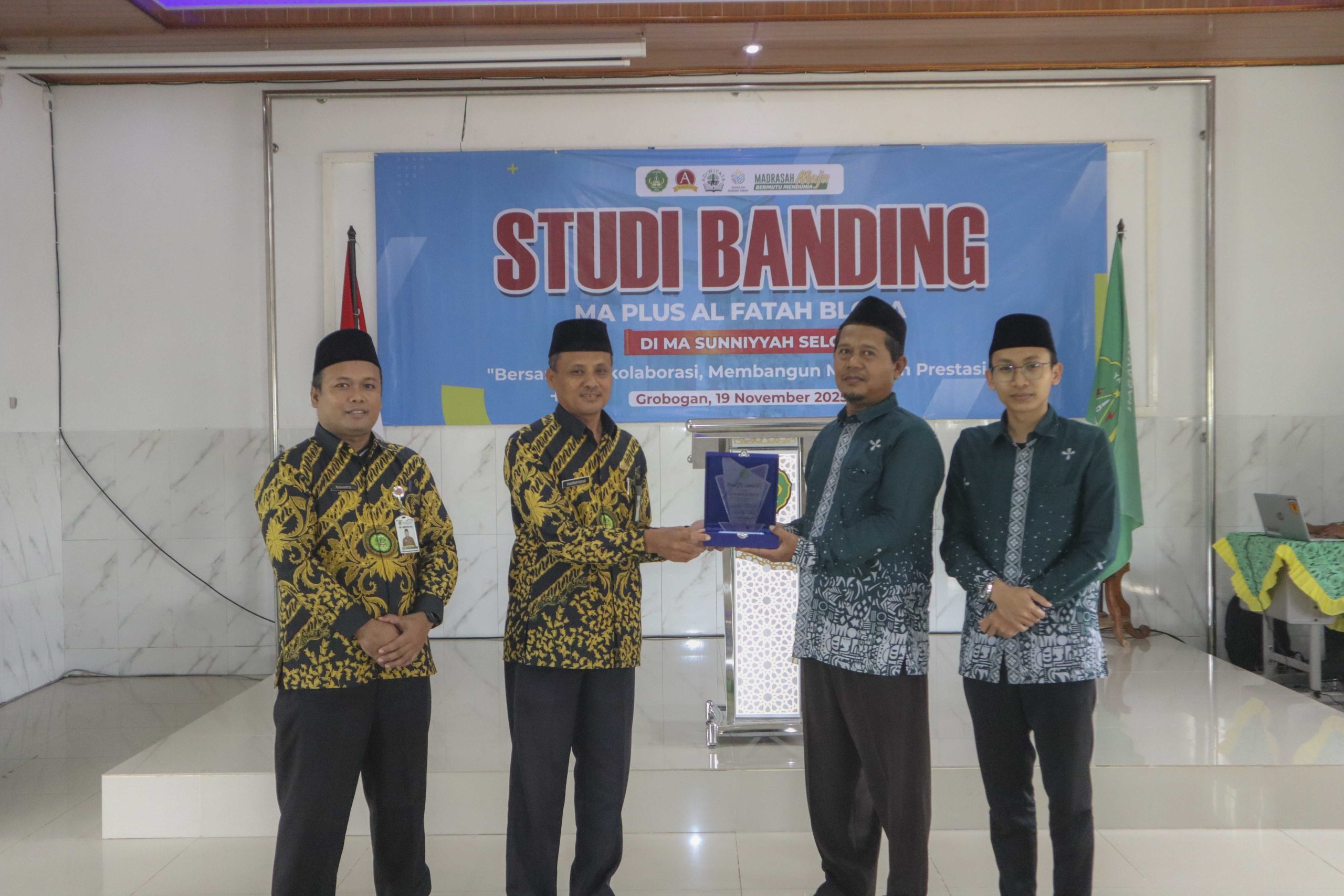 MA Sunniyyah Selo Terima Kunjungan Studi Banding dari MA Plus Al Fatah Kunduran Blora