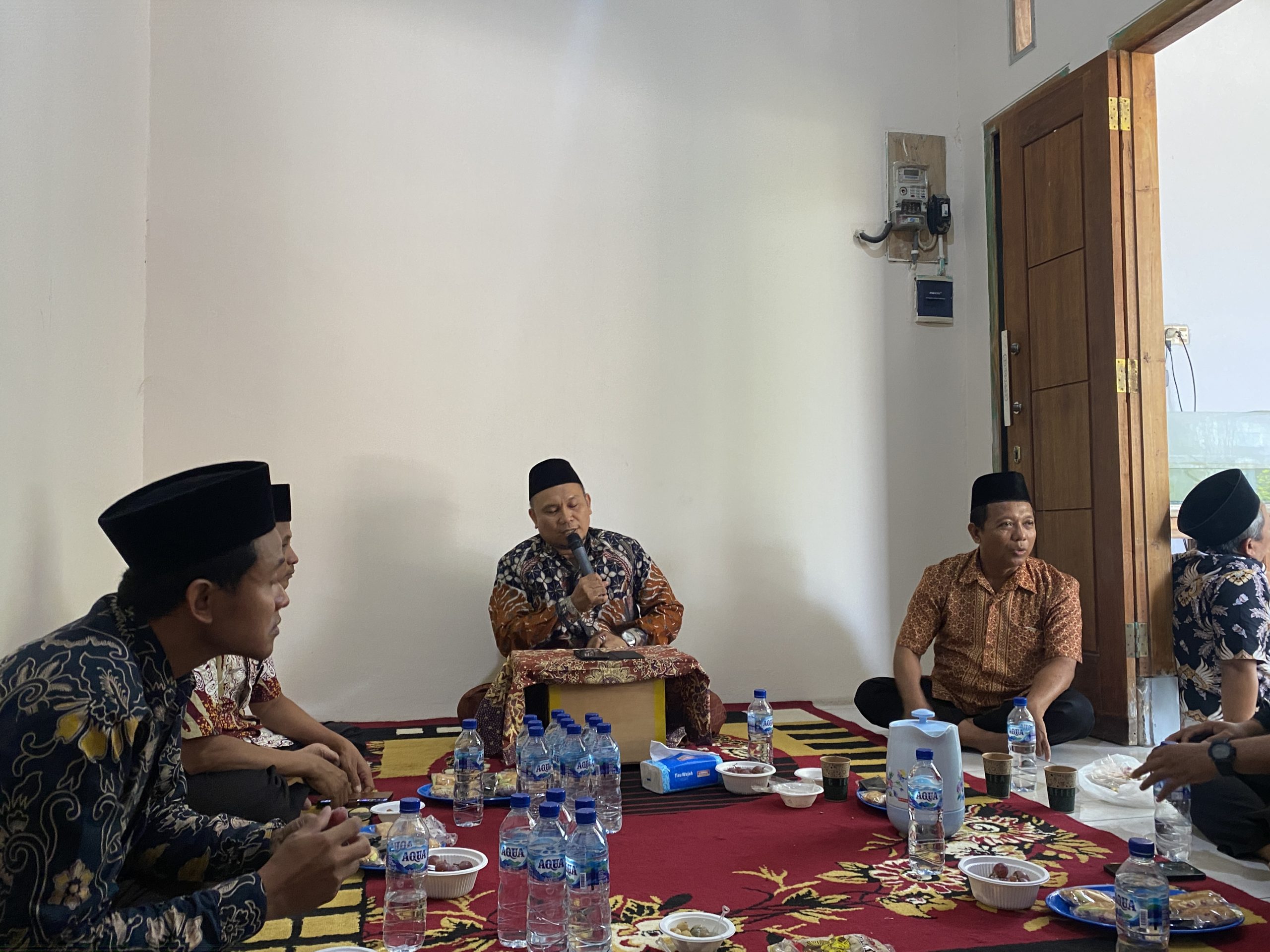 Merawat Ukhuwah, Meraih Berkah: Pertemuan Triwulan Guru dan Karyawan MA Sunniyyah Selo ke-28